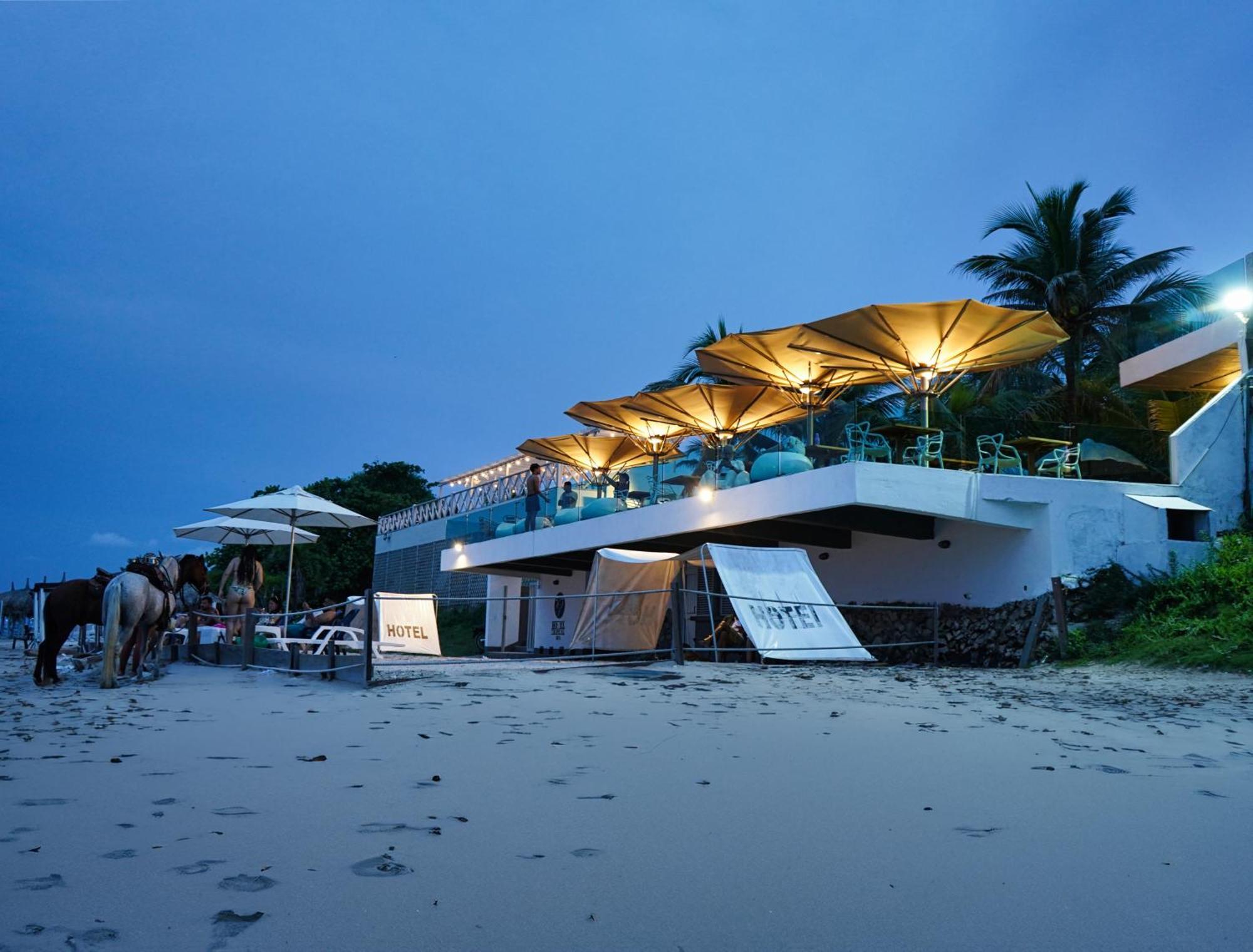 Hotel Tropical Inn Playa de Punta Arena Exteriör bild